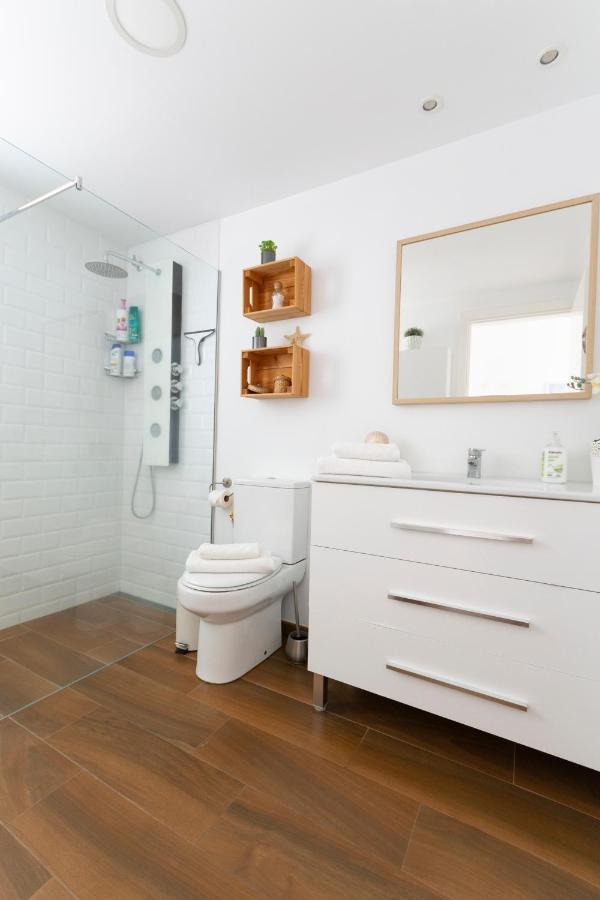 Cozy And Sea Views Private Terrace Apartment ラ・プラヤ・デ・アルグイネグイン エクステリア 写真